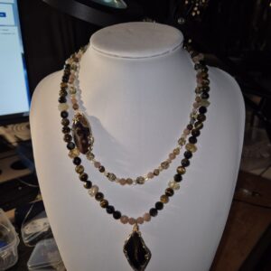 Shifting Sands Necklace